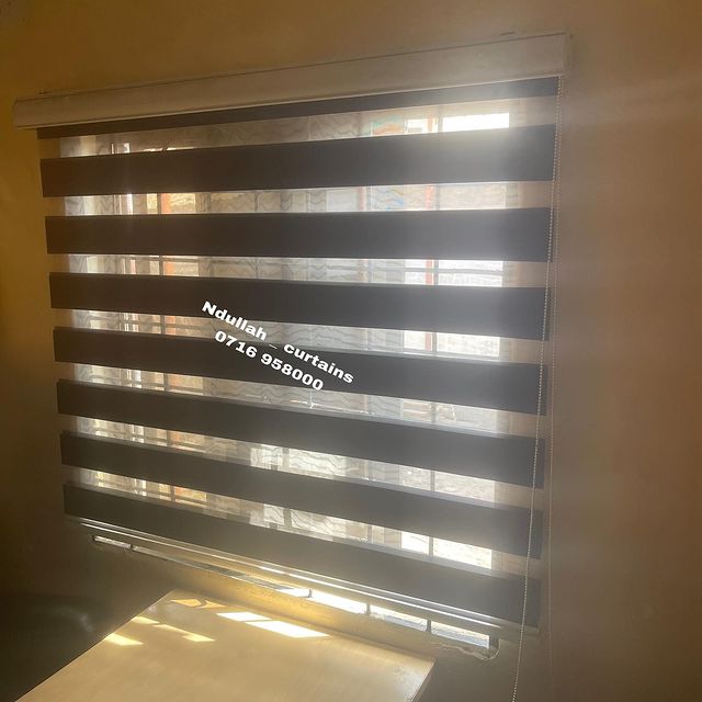 Takeer - Zebra blinds 

Square meter 85,000

karibu sanaa