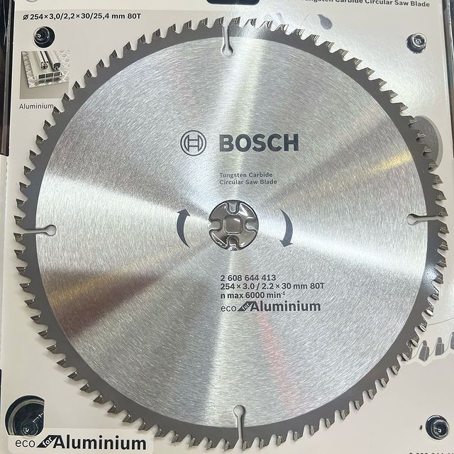 Takeer - 📌Alluminium saw blade
📌Brand;- bosch
📌Size;- 254x3.0/2.2x30mm
📌Number 80T
📌📲call/whats app
📌Price 80,000 vat exclusive