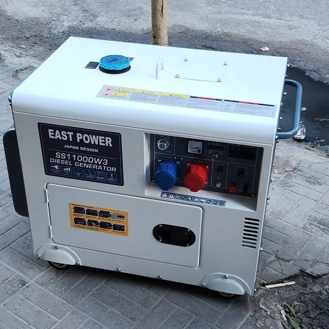 Takeer - EAST POWER DIESEL GENERATOR AVAILABLE DOTCOM MACHINERY
E.POWER EP SS11000 WE
✅  3PHASE
✅POWER 5.5KW
✅FUEL DIESEL ENGINE
AIR COOLING SYSTEM
✅1 YEAR ...