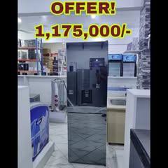 Takeer - OFFER! Hisense Fridge 270L with dispenser ,175,000/-
2 years warrant.
Free delivery in Tanzania.
Call/WhatsApp kuweka order yako!