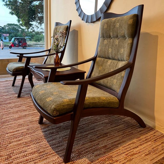 Takeer - “CASSANDRA LONG BACK CHAIR”
Long and Slander……Mninga hardwood framework
~Accent set
.
. 
Chairs 900,000 each
Side table 600,000

For consultation &...