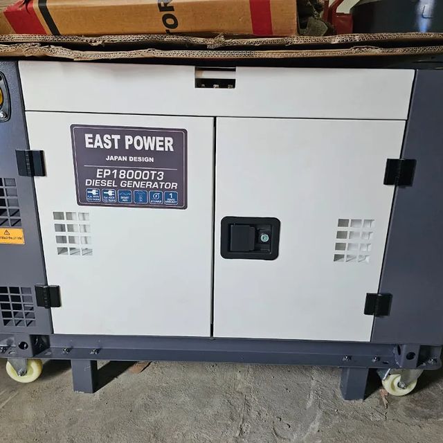 Takeer - EAST POWER DIESEL GENERATOR AVAILABLE DOTCOM MACHINERY
E.POWER EP 18000 T3
✅  3PHASE
✅POWER 12KW
✅FUEL DIESEL ENGINE
AIR COOLING SYSTEM
✅1 YEAR ENG...