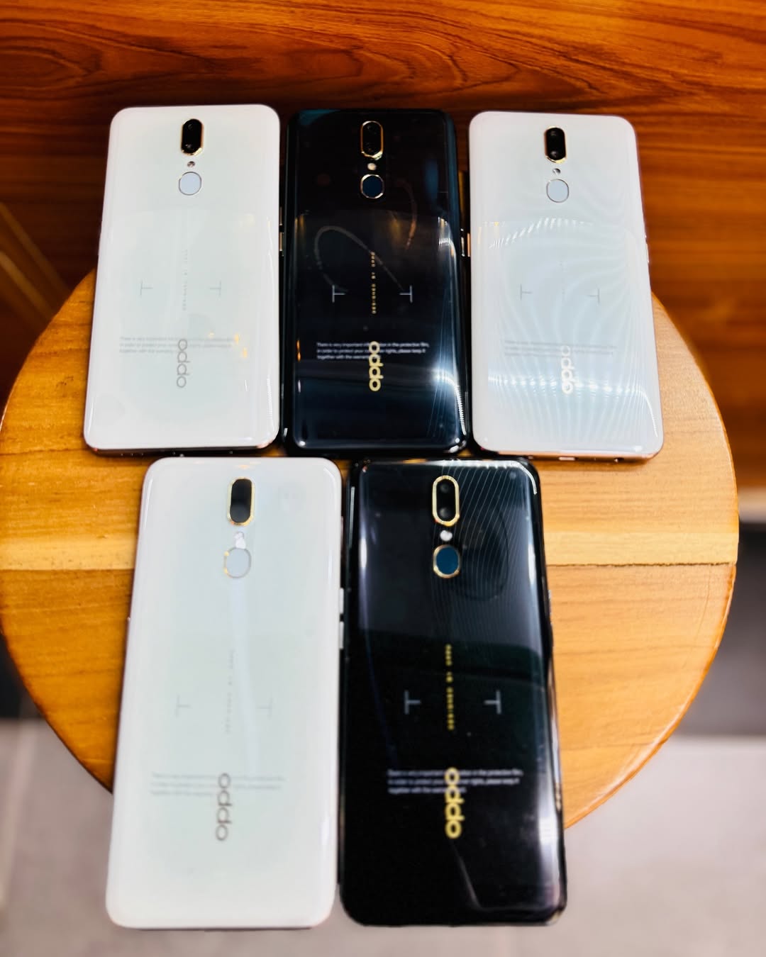 Takeer - OPPO F11

Storage: 256gb
Ram: 8
Battery 🔋:4020mAh
Camera🔥: 48MP
Laini mbili(2Sim cards)✅
Condition: used abroad clean 🧽

PRICE💵: 190,000/=

WAR...