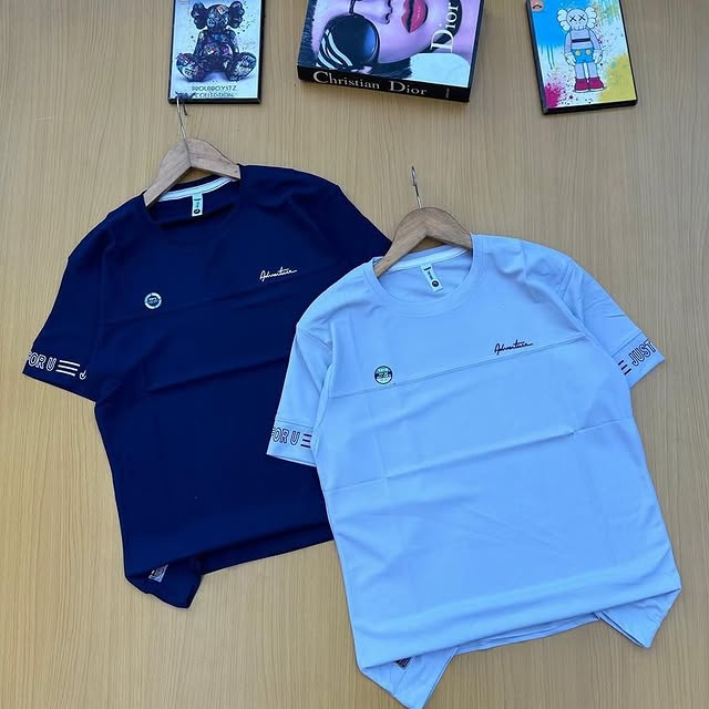 Takeer - Tshirt zipo dukani
Jumla 11000
Rejareja 15000
Whatsup 