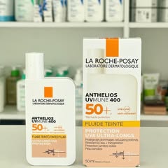 Takeer - Nafikiri kila mwenye kuipende ngozi yake anajua utamu wa hii Sunscreen 😁😁😁😁
🍂Inakulinda na mionzi mikali ya Jua
🍂Inakufanya uzidi kuglow
🍂in...