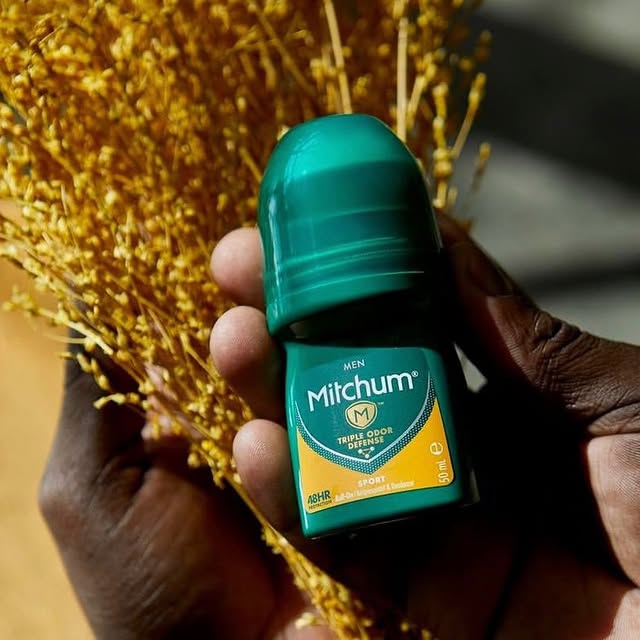 Takeer - Unscented but Ultra-Powerful against sweat+Odour during times of heat,Stress and Motion!!! Roll on Special for Men !!

Price: 20,000