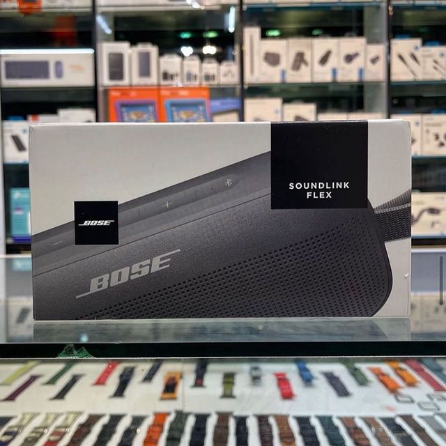 Takeer - Bose Soundlink Flex Portable Bluetooth Speaker 
Tzs 590,000
Original By Bose 1 Year Warranty Sealed Box

•State-of-the-art design – SoundLink Flex ...