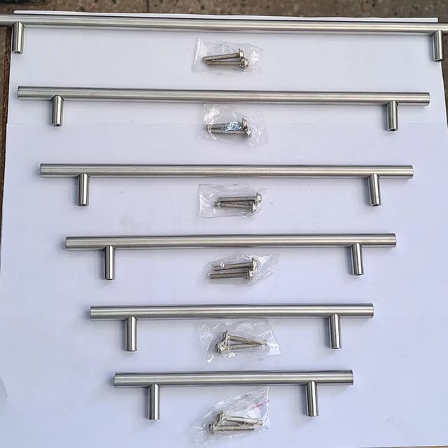 Takeer - Handle heavy silver stainless steel 

4inch 40pcs in the box 

5inch 30pcs in the box

6inch 20pcs in the box 

8inch 20pcs in the box 

9inch 20pc...