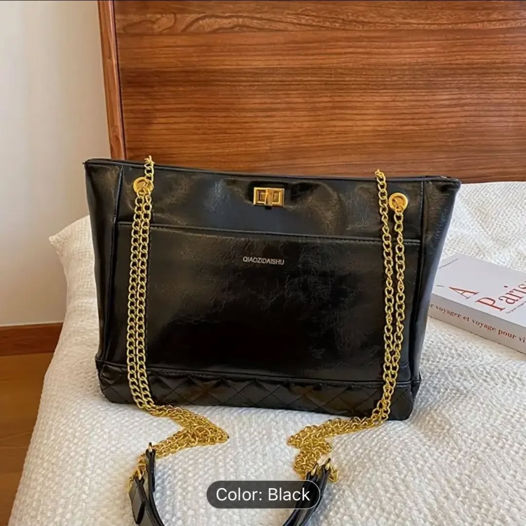 Takeer - Pochi nzuri 
Jumla:26,000/= kuanzia pc 3
Rejareja:28,000/=
☎️call/whatsapp 📍Tunapatikana kariakoo msimbazi karibu na msikiti wa idrissa mtaa wa bo...