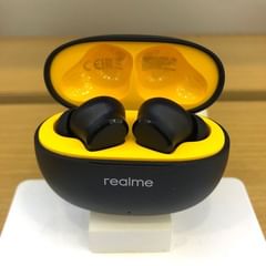 Takeer - realme TechLife Buds T100

Price - 130,000/= {Fixed Price}

✅ Noise cancellation
✅ 28 hours Playtime
✅ IPX5 Water resistance

📞Call & Whatsapp ~ 
...