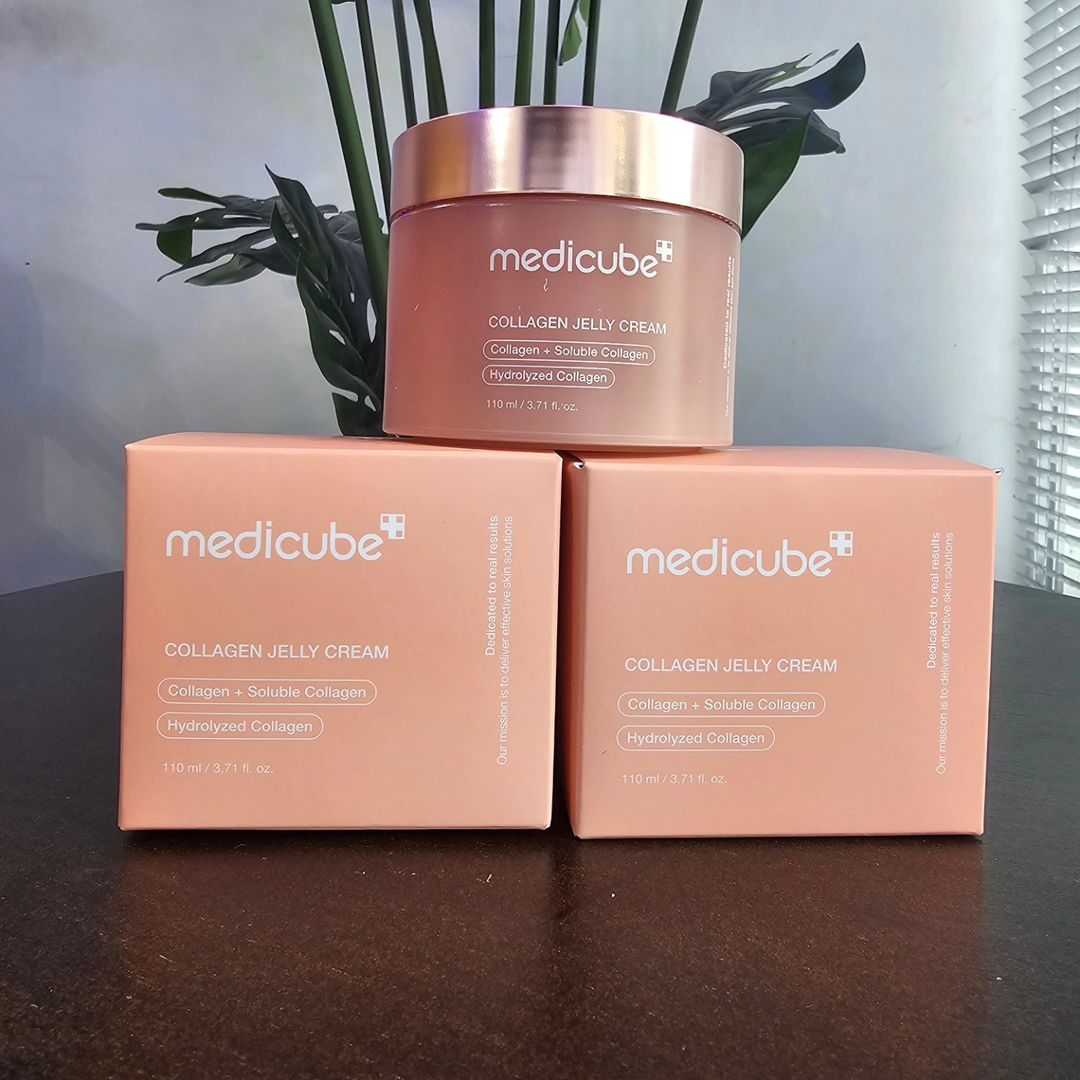 Takeer - HAVE EVER TRIED MEDICUBE COLLAGEN JELLY CREAM?
PLEASE TRY TRY TODAY...
IT'S ONE OF THE BEST COLLAGEN FOR
SKIN ELASTICITY 
SKIN SOFTENING 
GOOD FOR ...