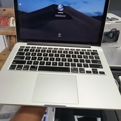 Takeer - Apple mackbook pro 2014
Taarifa kamili kwenye picha 
Bei 900k
