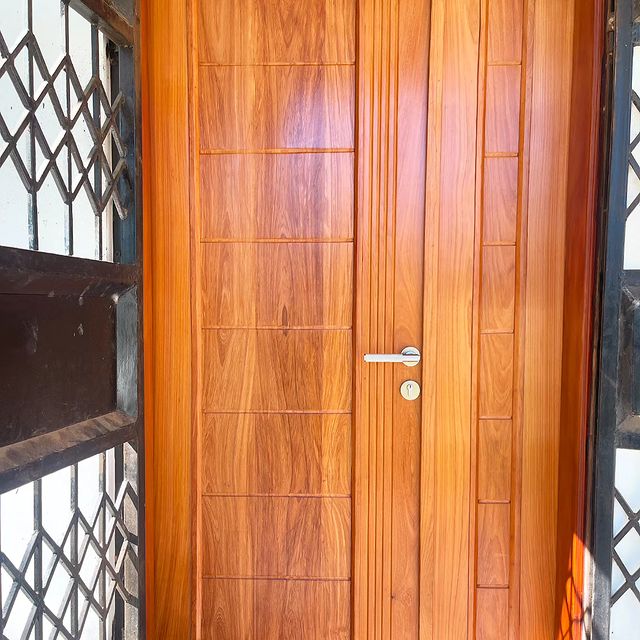 Takeer - HARDWOOD DOOR
Book your site visit now, 
Call us /
