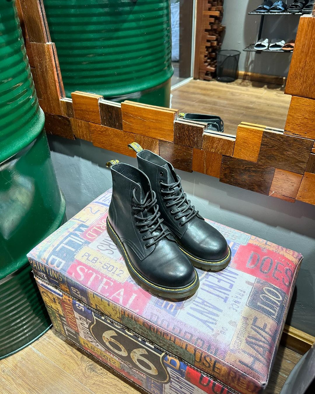 Takeer - Dr martens boots available
.
Size 41
.
☎️.
📍kijitonyama near blackwood apartments