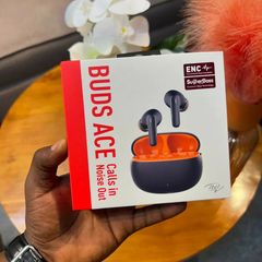 Takeer - BUDS ACE

PRICE
70000

SPECIFICATION
6+ hours playing time
Up to 36 hours with case
Interface..type C usb
Talk range 10m
Bass🔥
Durable

Delivery �...