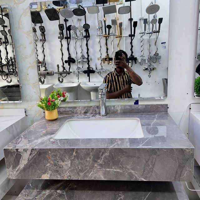 Takeer - Marble Bathroom Cabinet🔥🔥😍😍
Complete
Price: 1,000,000
Tunapatikana Kariakoo Mtaa Wa Nyamwezi Na Kiungani!
Contacts: au 