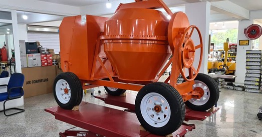 Takeer - Concrete mixers 510 L with a Diesel engine!

Power✅ Durability✅ Quality ✅

For more information: call 