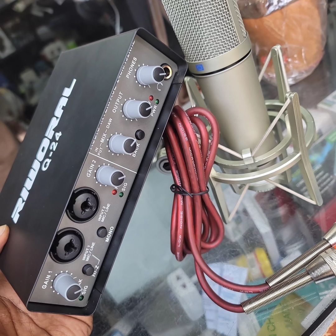 Takeer - Q24 Sound Card + Neumann u87 microphone condesor 
tsh 400,000/=
Sound card TSh250,000 
microphone TSh150,000
call or Tunapatikana makumbusho stand