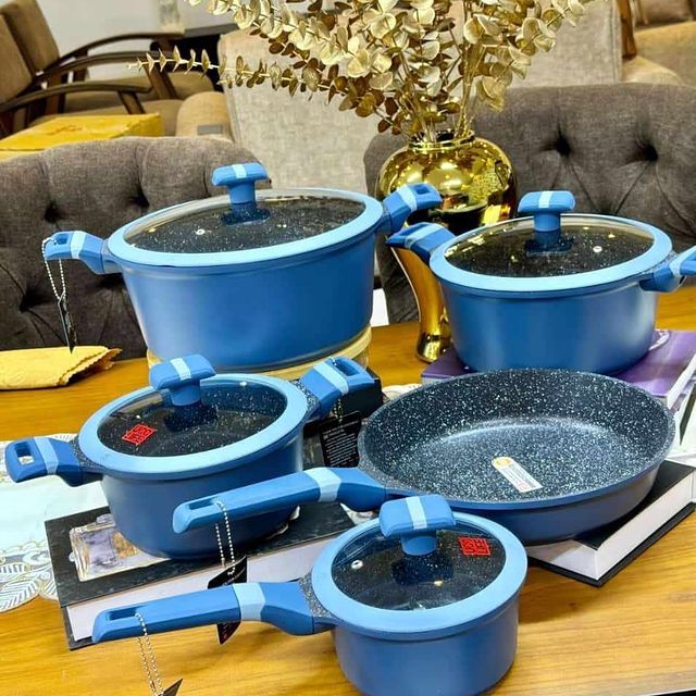 Takeer - Sufuria non stick 
Tsh 290,000
📍Kariakoo
📍Tunafanya delivery na mikoani tunatuma.
📞