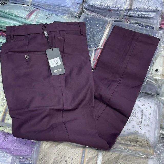 Takeer - BOSS FORMAL TROUSER 
PRICE  28,000
SIZE  30-42
CALL 