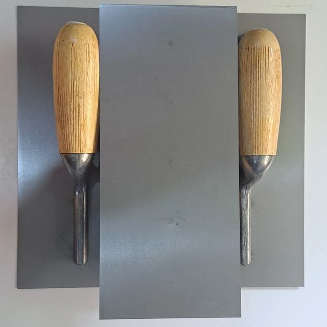 Takeer - PLASTERING TROWEL WOODEN HANDLE 60PCS IN THE CTN.