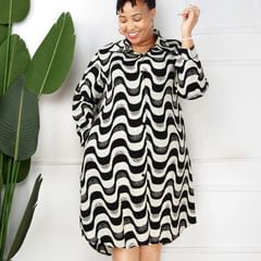 Takeer - Shirt dress zipo dukani ni nzuri saaaana material yake ni very quality jamani 🙌🏼🙌🏼 tinapost kwa kujiamini
Size M L XL XXL
Tsh 35000 tu hatuna bei