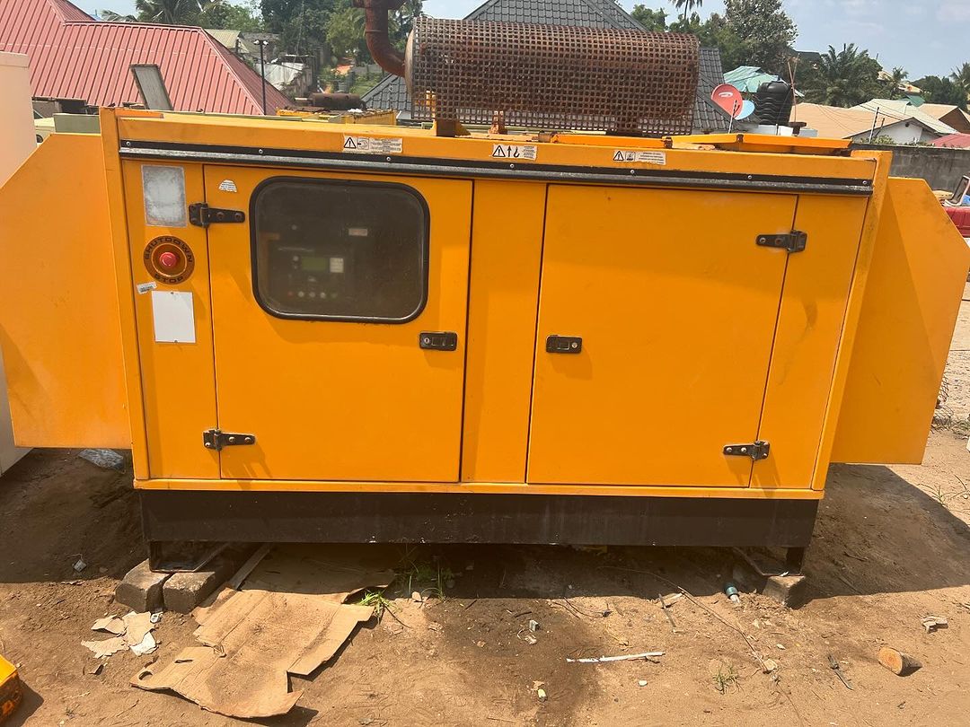 Takeer - *NEW IMPORT ON STOCK🔥🔥*

*GENERATOR STAUNCH 30KVA*
*ENGINE  PERKINS*
*SOUND PROOF CANOPY*
*MAX RATED OUTPUT 30KVA*
*ENGINE RUN 1600HRS*
*STAMFORD...