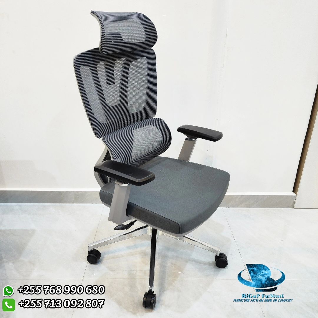 Takeer - ERGONOMIC CHAIR AVAILABLE 
FOR 650,000TSH 

📍kariakoo branch 📞📍kinondoni branch 📞
                    