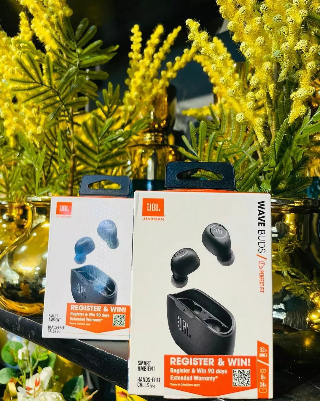 Takeer - JBL Wave Buds in-Ear Wireless Earbuds (TWS) 

Price : 220,000 Tsh (fixed price)

Buds with Mic,App for Customized Extra Bass Eq,32 Hours Battery&Qu...