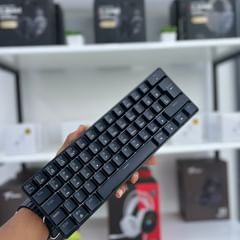 Takeer - MECHANICAL KEYBOARDS T60 UK 🇬🇧 LAYOUT 

▫️Heavy in Weight
 
▫️18 backlight effect 

▫️Mechanical shaft

▫️suspended key caps

▫️comfortable no ru...