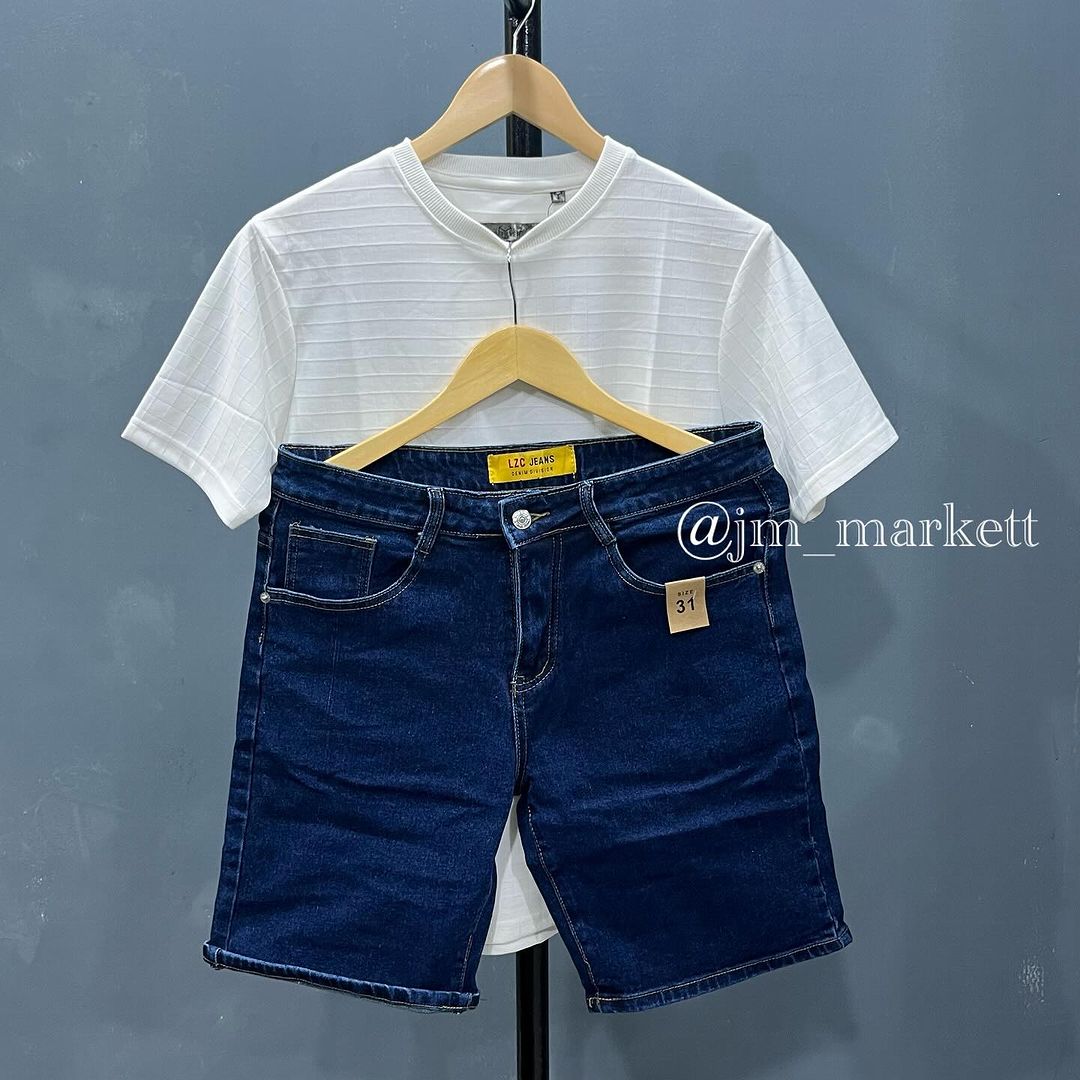 Takeer - Style is a reflection of personality 😊😊

Price: 55,000 Tsh ( Full outfit )
 Short 30,000 Tsh & T-shirt 25,000 Tsh 
Size: Short 30,31,32,33,34 & 3...