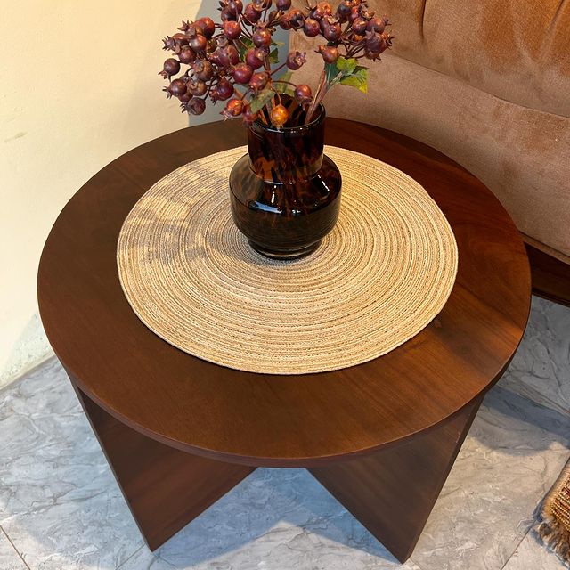 Takeer - “ROUND SIDE TABLE”
Stained mkongo hardwood table
4pcs available 
.
.
380,000 (Pay n Pick)

For Consultation & Appointment…
Please call/whatsapp  vi...