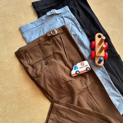 Takeer - •Adjustable trousers kali quality sana🤗
•Size 30, 31, 32, 33, 34 na 36
•Bei yake ni 30,000/= TU😋
•WhatsApp/📞 📍K/Koo, mtaa wa MUHONDA na MANYEMA...