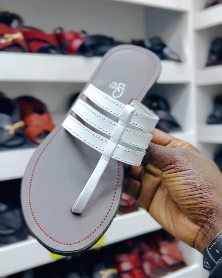 Takeer - 💰Tsh. 25,000/-
🪡Size - 35 - 45
📞Call/WhatsApp: ...
Location
DSM- Mwenge Sokoni Nyuma ya Jamirex Hotel
Moshi - KCMC Pichini barabara ya Kwenda RA...