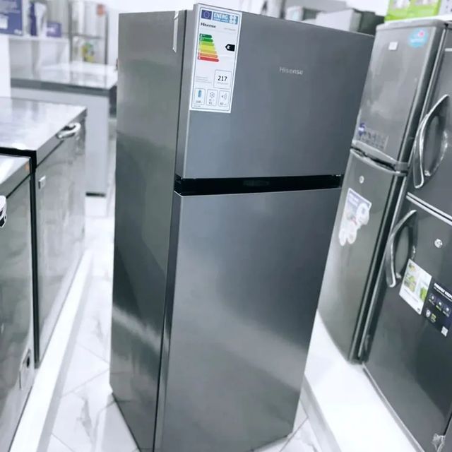 Takeer - Hisense Fridge 205L ,000
Call/WhatsApp kuweka order yako.
2years  warrant
Free delivery.