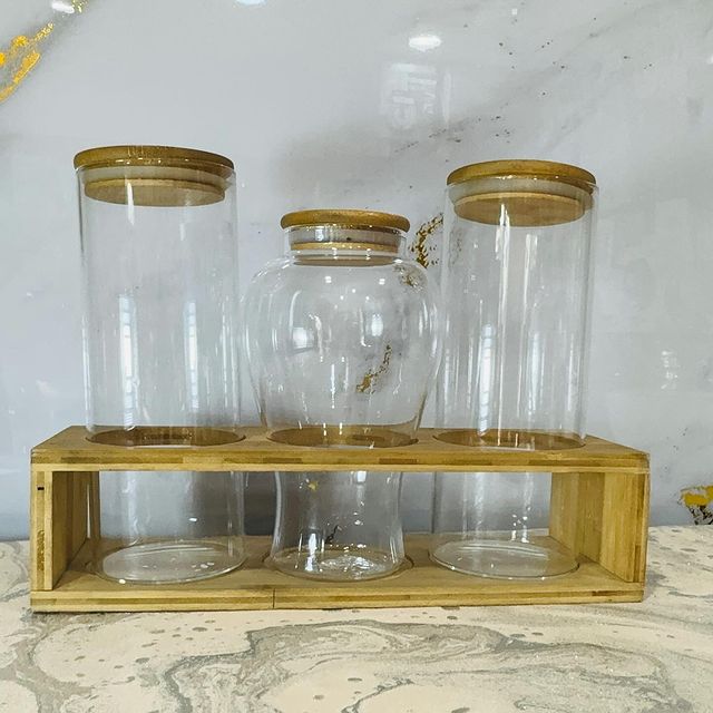 Takeer - bamboo glass spice set na stand yke 40,000/-