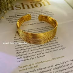 Takeer - BRACELET 12000

Calls/WhatsApp 