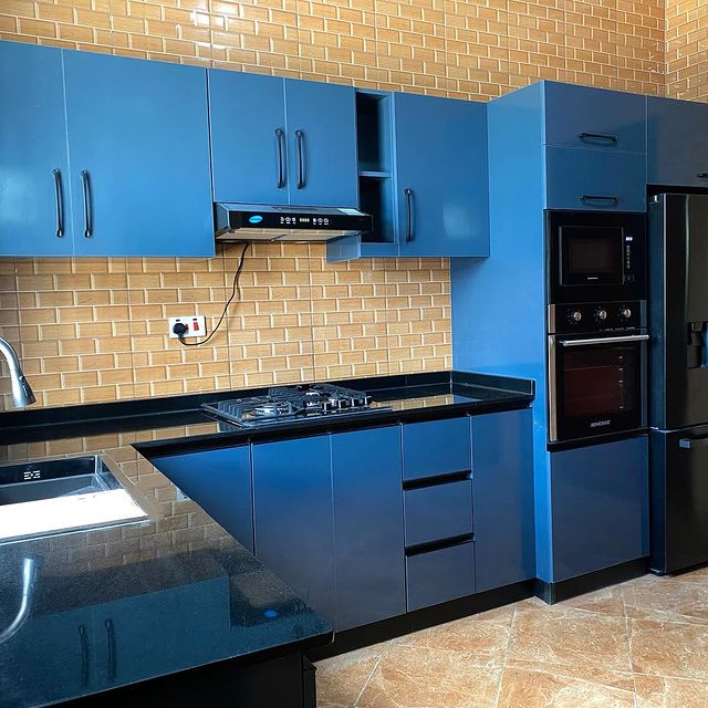 Takeer - MDF KITCHEN CABINETS 
Price : 1,400,000/- per meter
Book your site visit with us  /