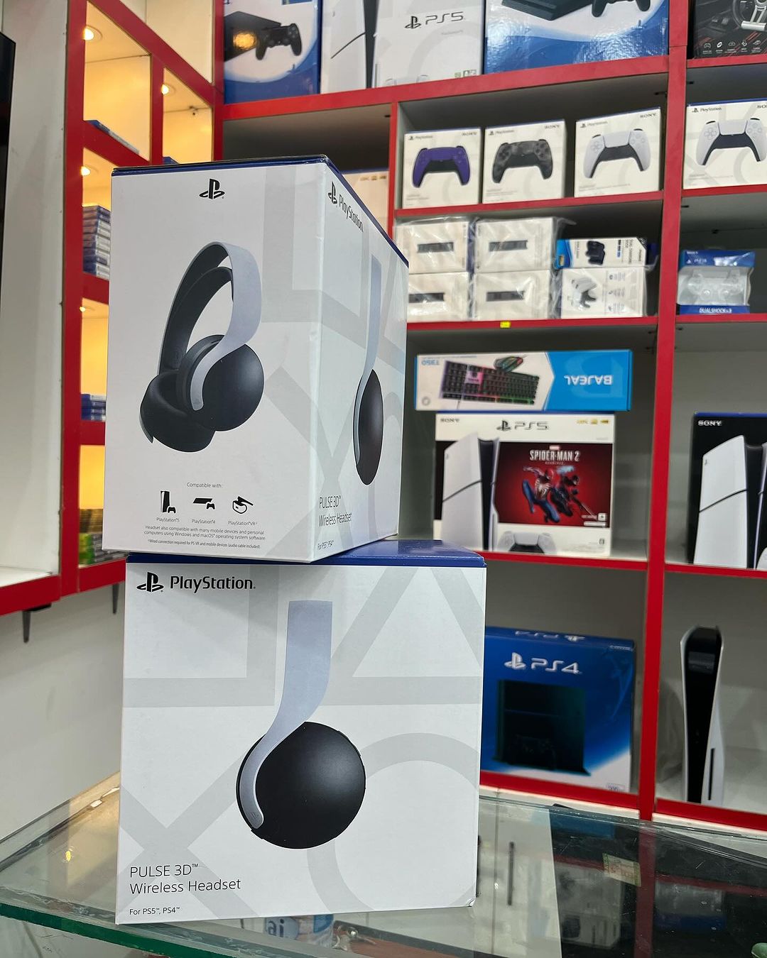 Takeer - SONY PULSE 3D WIRELESS HEAD SET FOR PS4&PS5

PRICE: 195,000/-