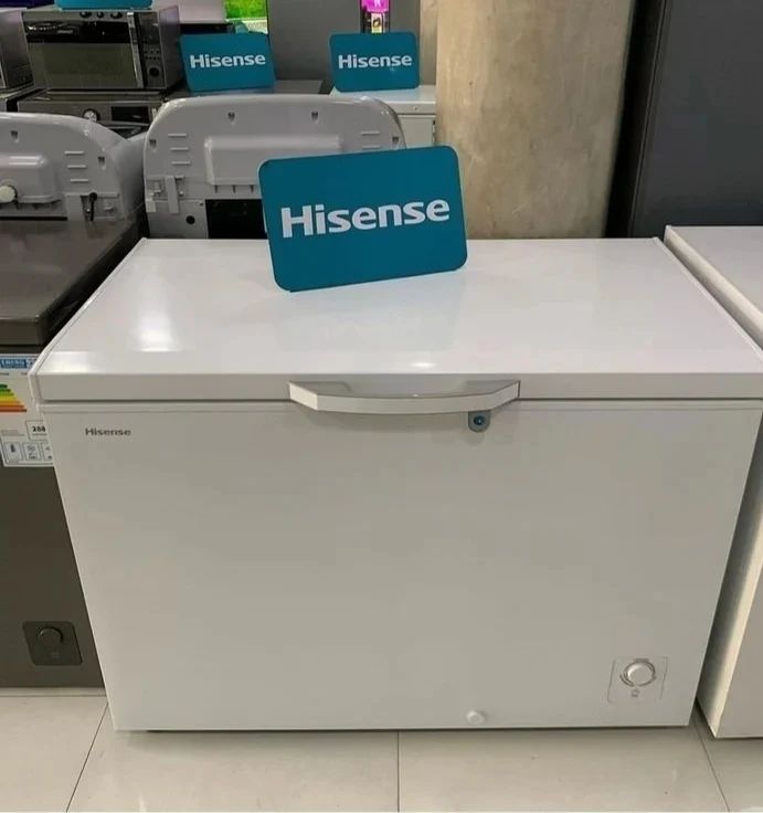 Takeer - Offers Offers HISENSE CHEST FREEZER 
H390CF 
Liters 250
4years Warranty 

Bei =800,000/=
Free Home Delivery 
Call&WhatsApp 