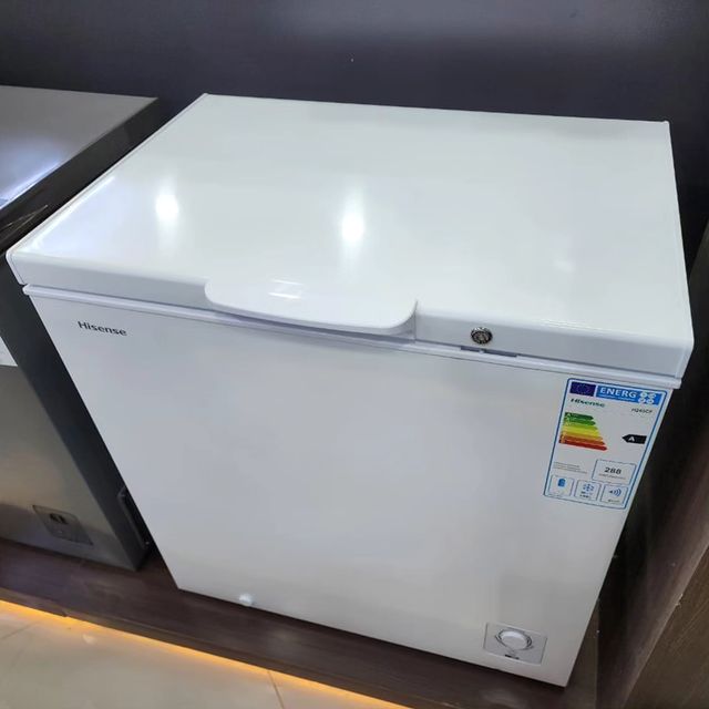 Takeer - Hisense Freezer 200L ,000
Call/WhatsApp kuweka order yako.
2years  warrant
Free delivery.