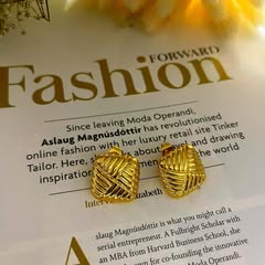 Takeer - Earrings 10000
Calls/WhatsApp 