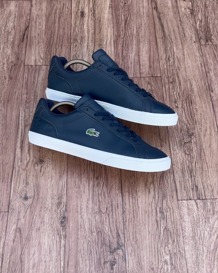 Takeer - Size 43 uk9  available  
Dm/call/text: