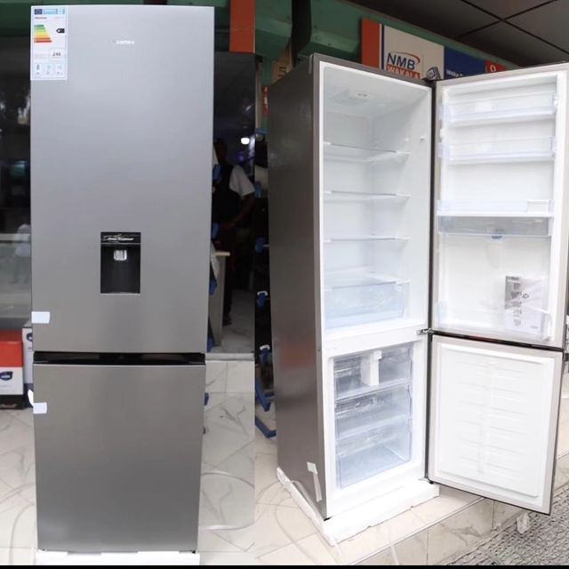 Takeer - Hisense Fridge 264L with water dispenser ,000,000
Call/WhatsApp kuweka order yako.
2years  warrant
Free delivery.