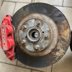 Takeer - 4 POT BRAKE CALIPER
🔛AVAILABLE NOW 🔥🔥🔥

Let’s Get Tip About 4 Pot 
ℹ️Single Pot Means The Brake Piston Inside The Brake Caliper Only has One.
T...