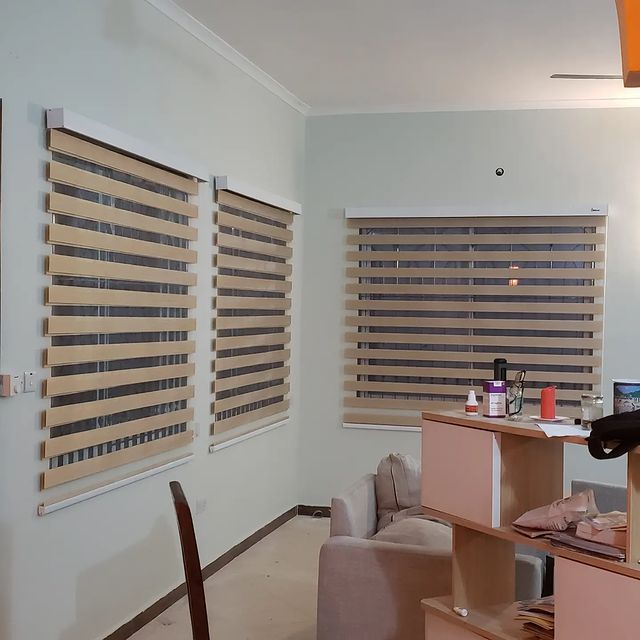 Takeer - The beautiful curtains,Quality is our priority 
ZEBRA  BLINDS 📞📱 
coffee bar✅✅
Kitchen✅✅
Bedroom✅✅
Office Curtains✅✅
Restaurants ✅✅

♟different c...