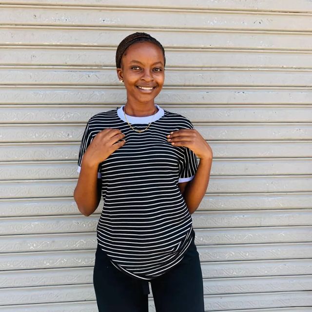 Takeer - UNISEX TSHIRTS💥
SIZE:M,L,XL,XXL
MATERIAL:COTTON NZITO😋
JUMLA:9,000 (Kuanzia 5)

REJAREJA;  12,000

LOCATION:📍 UBUNGO RIVERSIDE📍#📲📞. / Tupgie ...