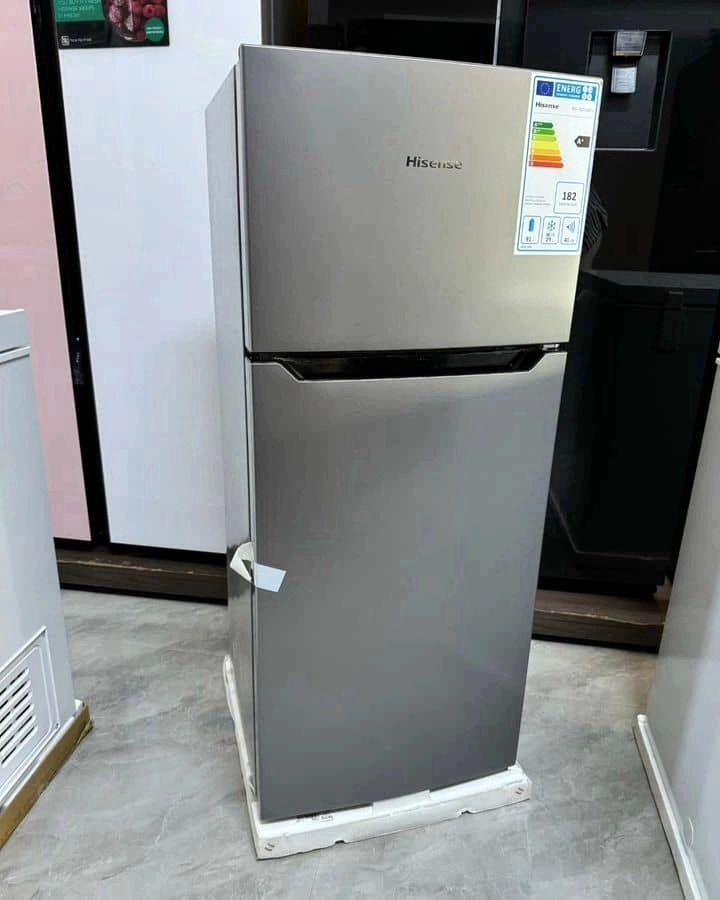 Takeer - Brand: Hisense 
Model No:  RD16
Product: Double Door Refrigerator
Capacity: 130 Litres
2 years warranty 
Price:  650,000 

Specifications:
• Eco Fr...