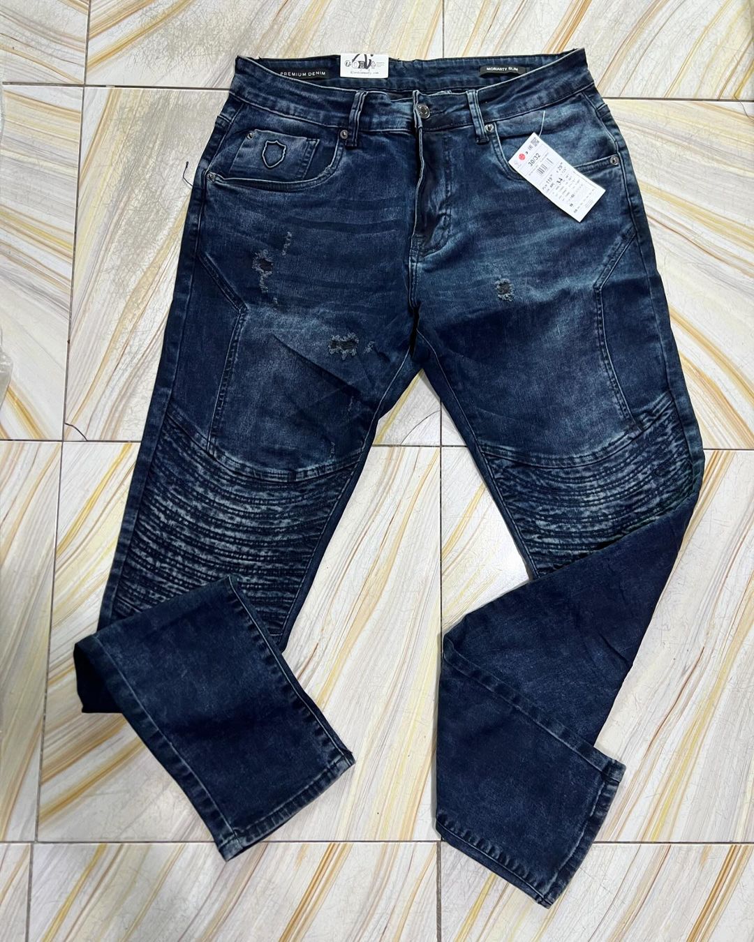 Takeer - Jeans available size 32 Tsh 25,000/=
📲