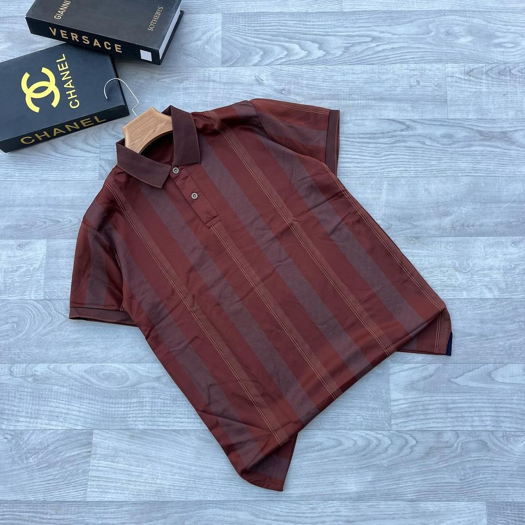 Takeer - 🔆 FORM SIX  NZURI SANA ( Turkey material 💯)
🔰BEI YA JUMLA 25,000 
⚠️Size M—2xl
⚠️Material: COTTON 💯

■Dukani kwetu  clo
📍Location kariakoo MTA...